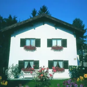 Apartment Ferienwohnung Ferling, Grabenstätt